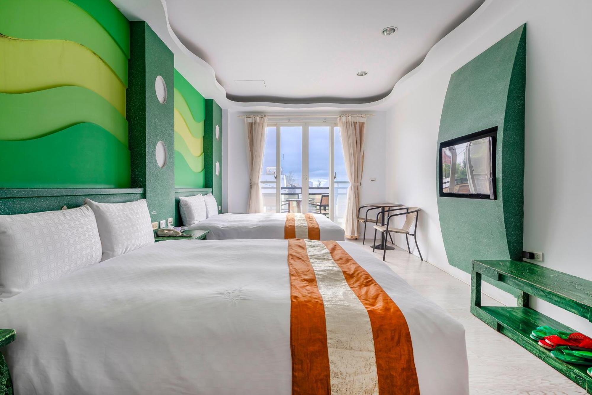 Wei Yuan Hotel Kenting Extérieur photo
