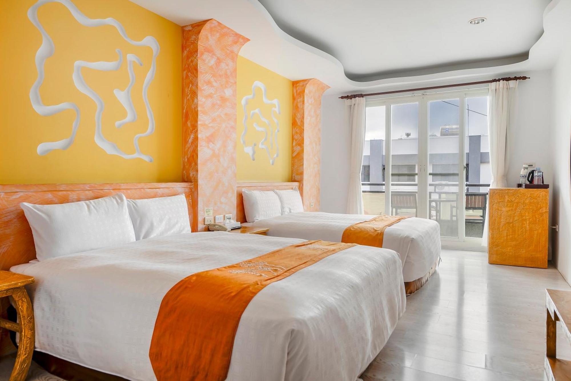 Wei Yuan Hotel Kenting Extérieur photo