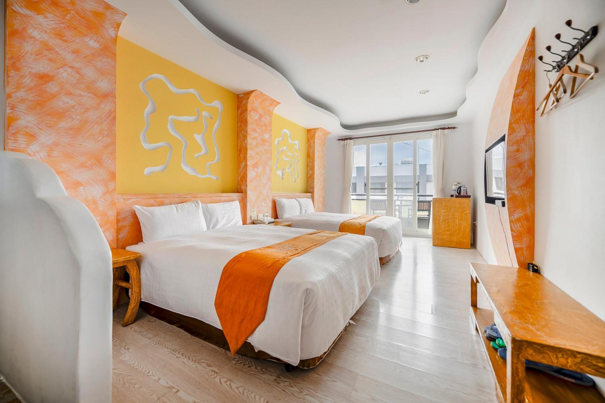Wei Yuan Hotel Kenting Extérieur photo