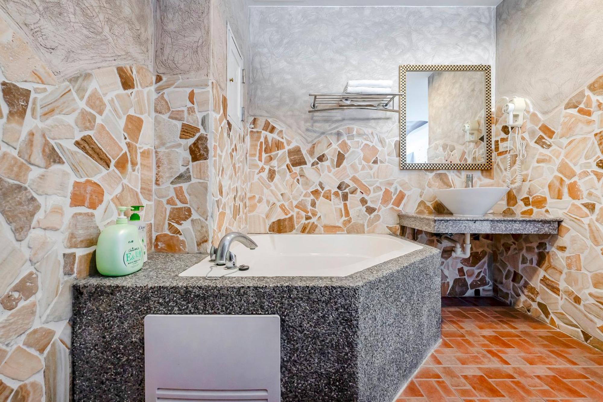 Wei Yuan Hotel Kenting Extérieur photo